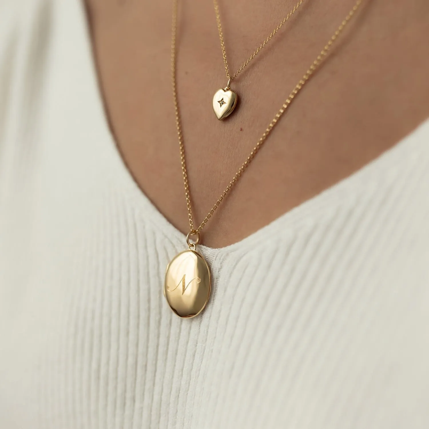 14k Gold Heart Mini Locket Necklace