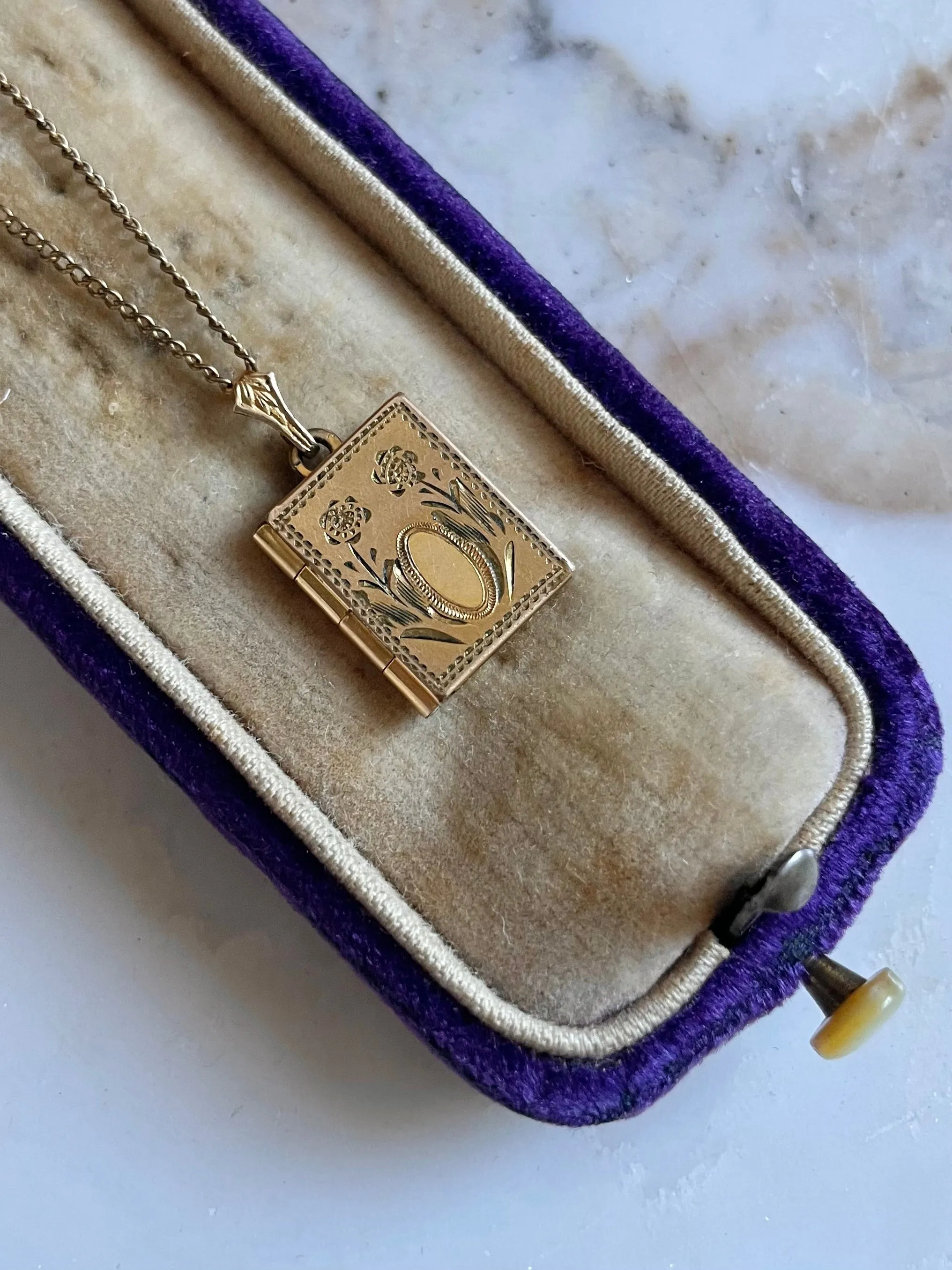 1920s Book Locket