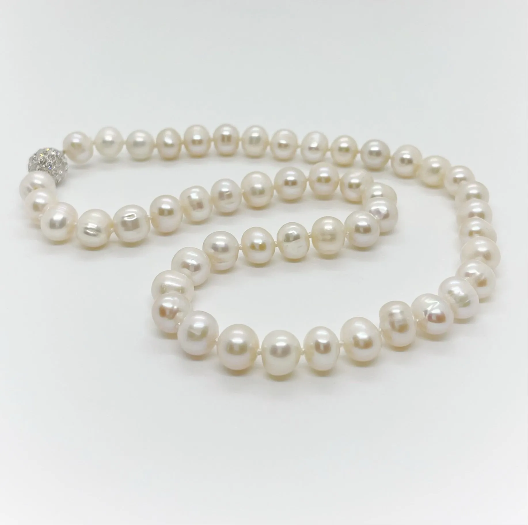 8-10mm Freshwater Pearl with screwed Clasp Necklace