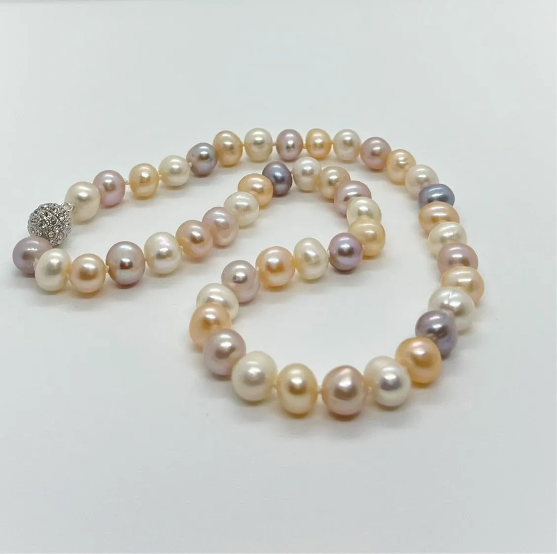 8-10mm Freshwater Pearl with screwed Clasp Necklace