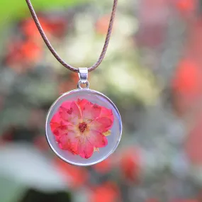 A Wild Rouge Real Dried Flower Necklace