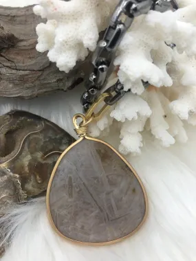 Agate Pendant with Brass Matte Gold Bezel Natural Stone will come in a variety of sizes and colors.