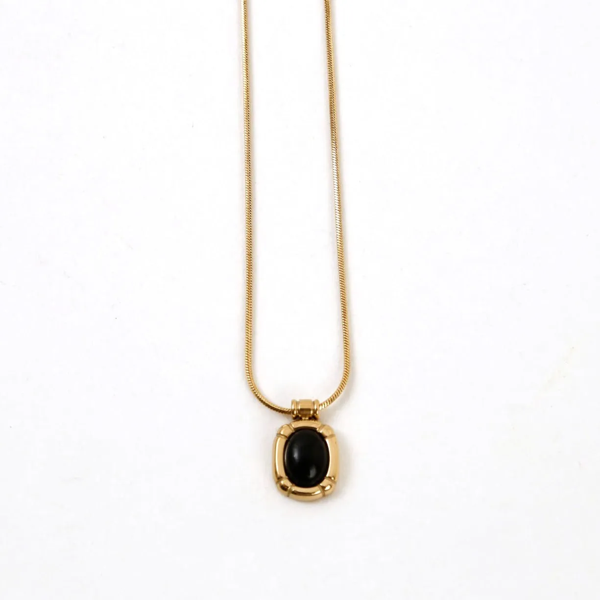 Black Onyx Oval Pendant Necklace