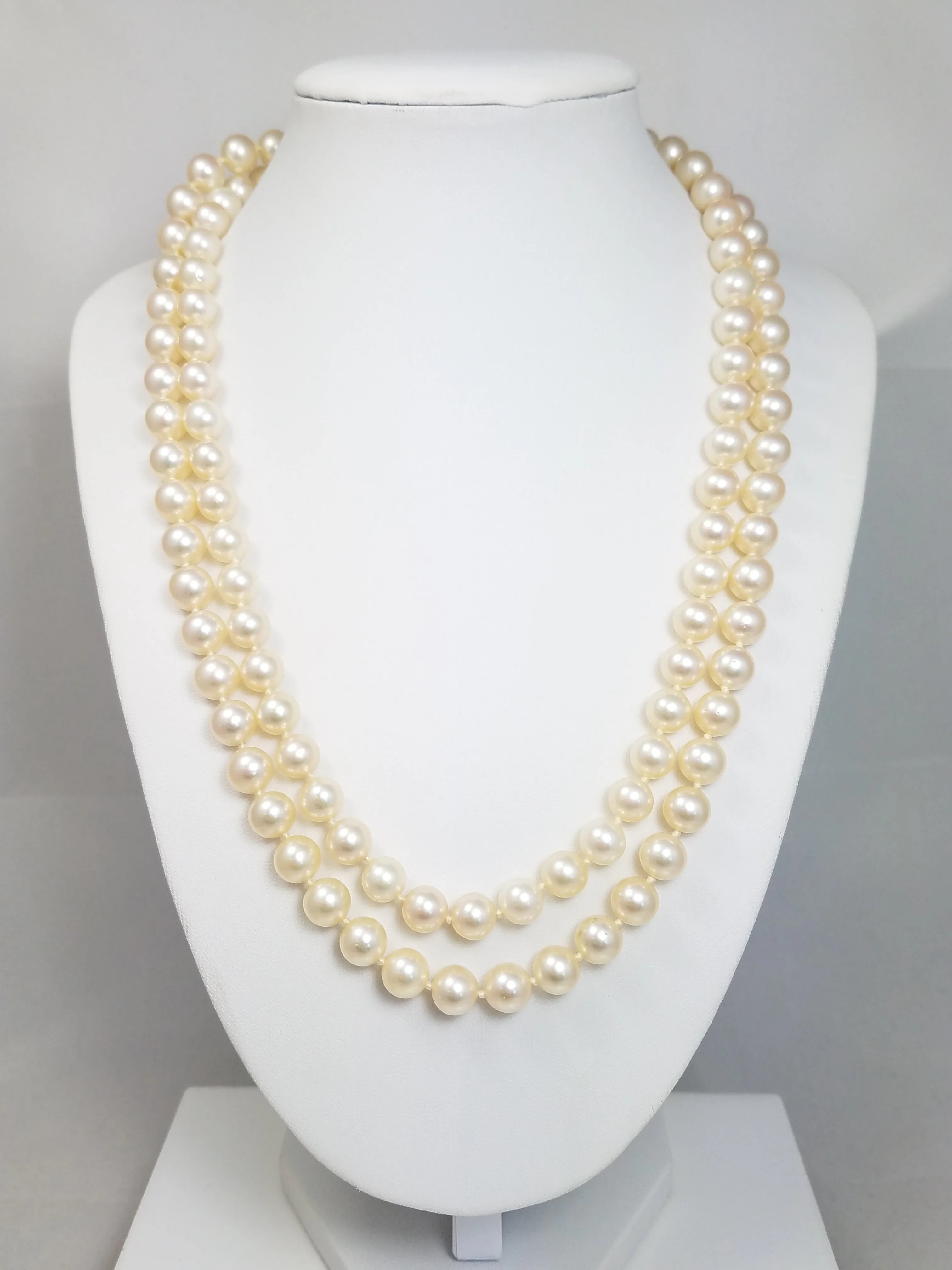 Classic 40" Natural Cultured Akoya Saltwater Pearl Strand