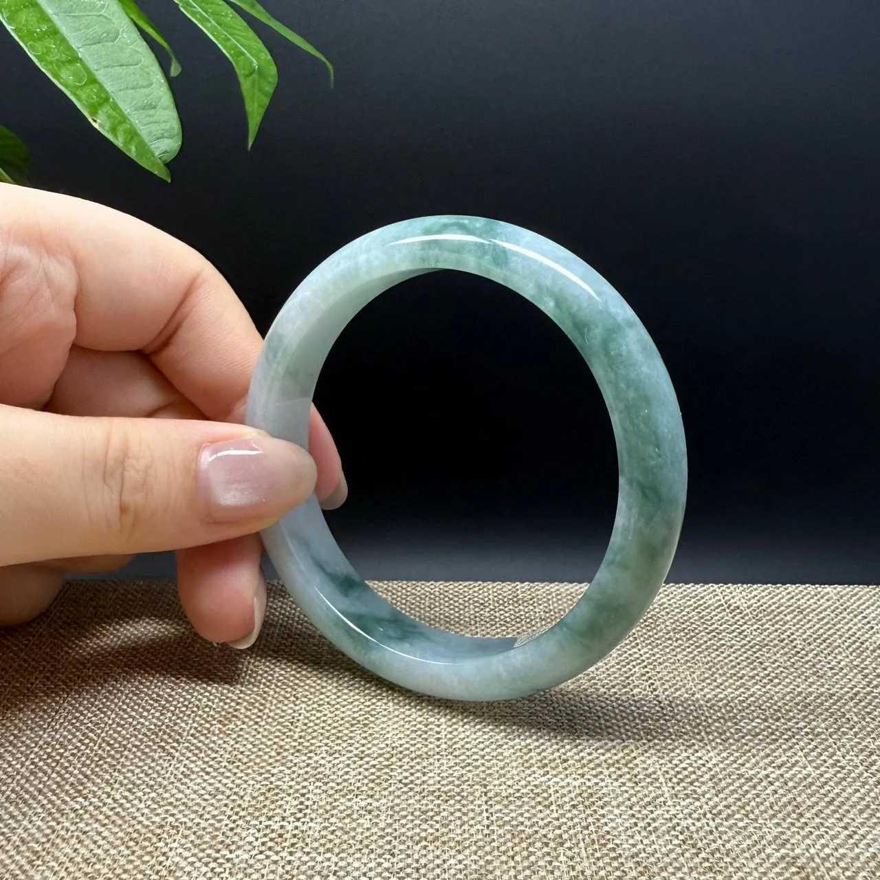 Genuine Burmese Green Jade Jadeite Bangle Bracelet ( 55.6mm )