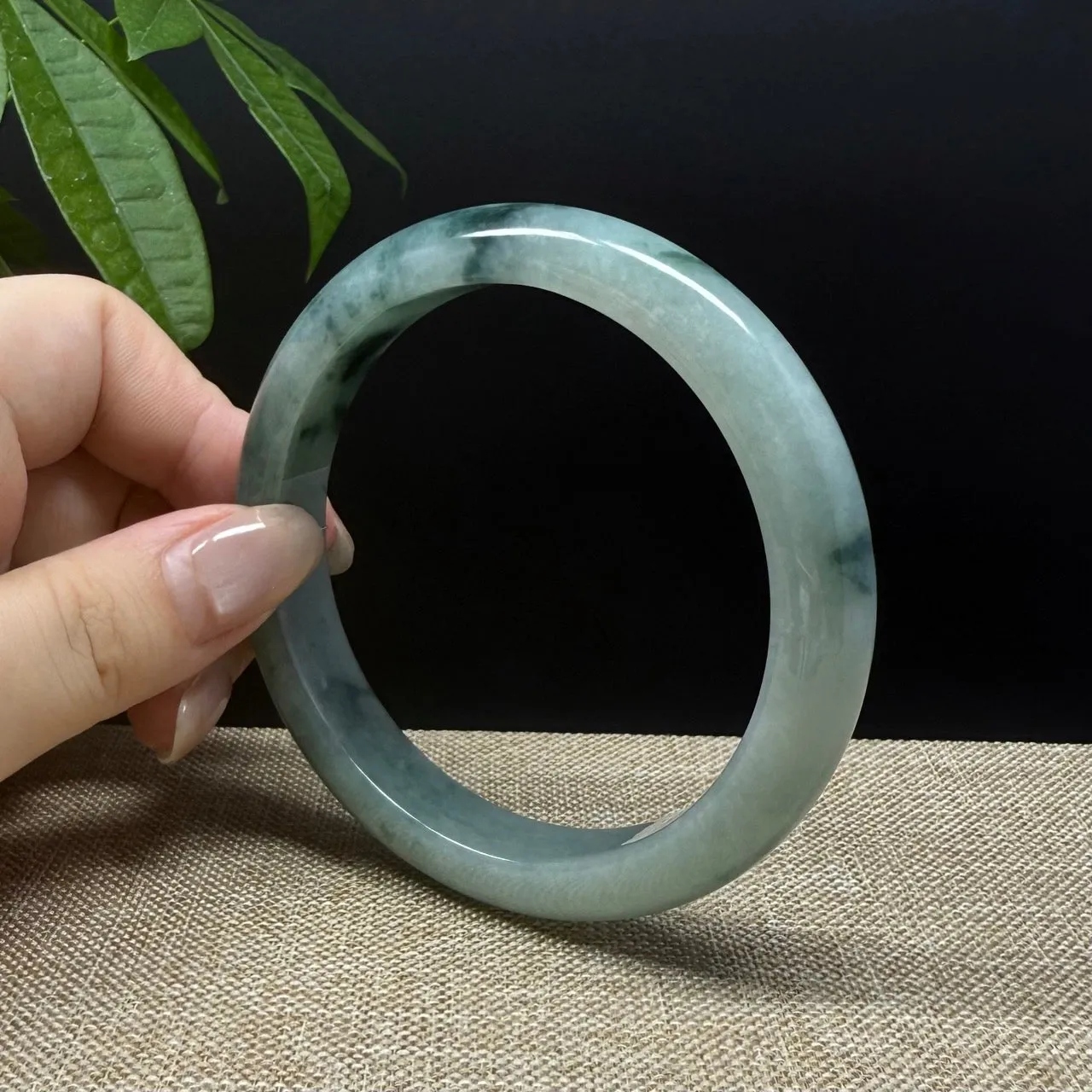 Genuine Burmese Oil Green Jade Jadeite Bangle Bracelet ( 63.3mm )