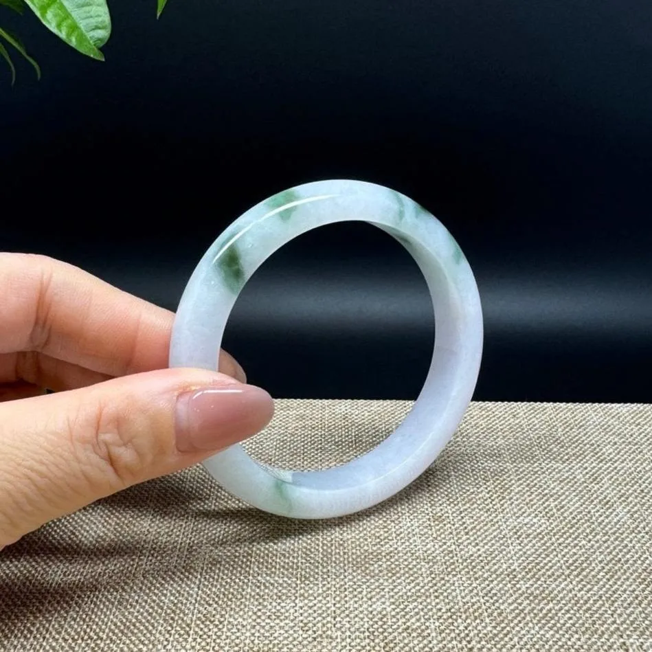 Genuine Burmese White Green Jade Jadeite Bangle Bracelet ( 56.5mm )