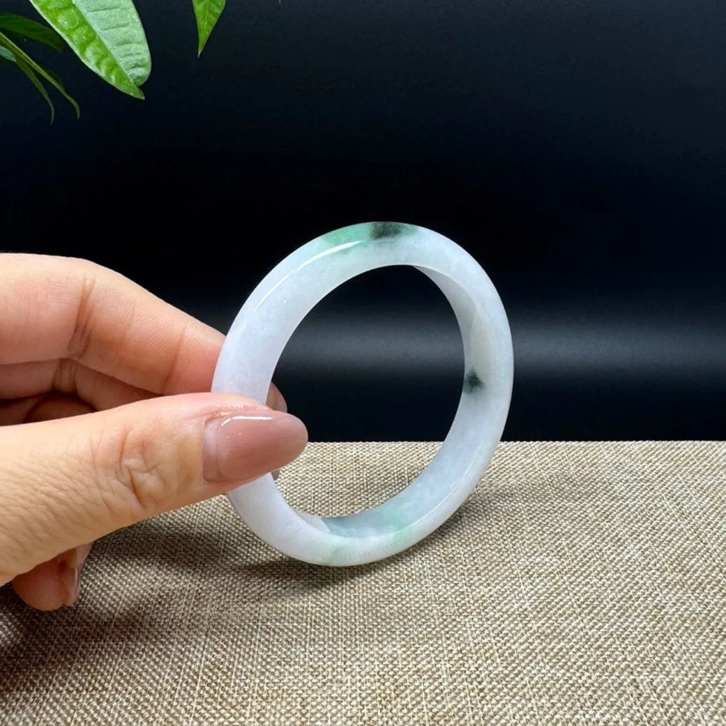 Genuine Burmese White Green Jade Jadeite Bangle Bracelet ( 56.5mm )