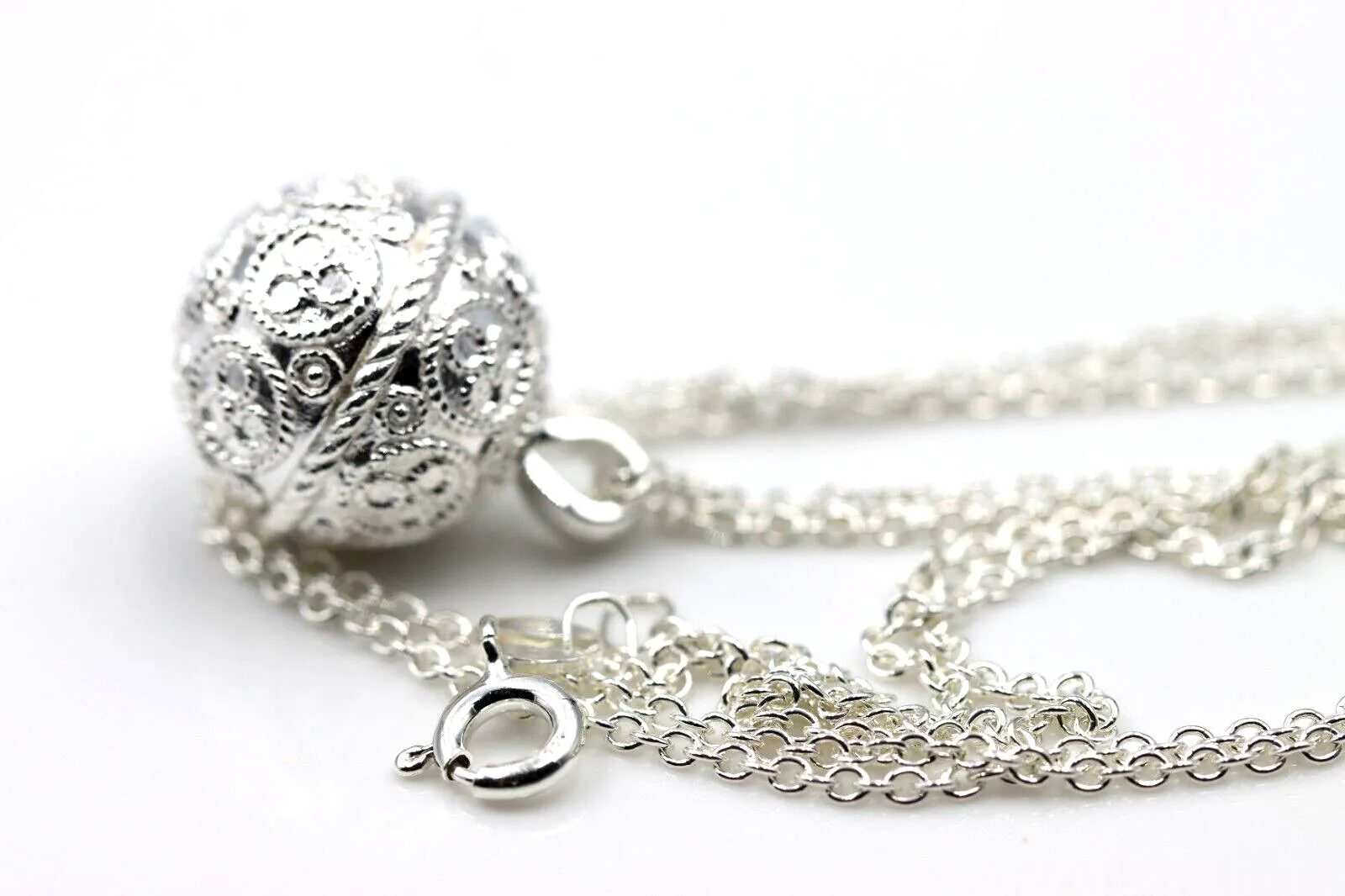 Genuine Sterling Silver Lace Pattern Ball Memorial Pendant with Screw Opening Bail   Necklace