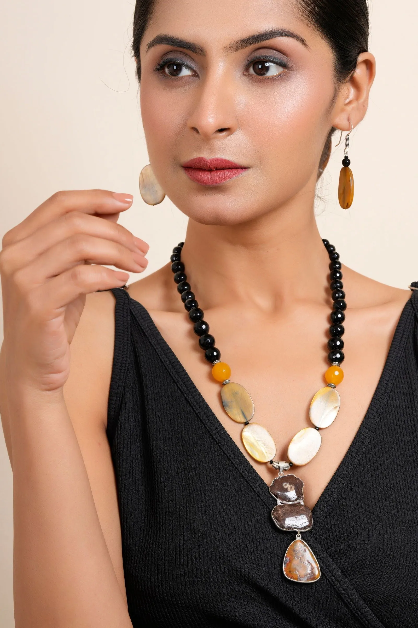 Handmade Semi Precious Brown Black Agate Stone Yellow MOP Necklace With Earrings Jewelry Set