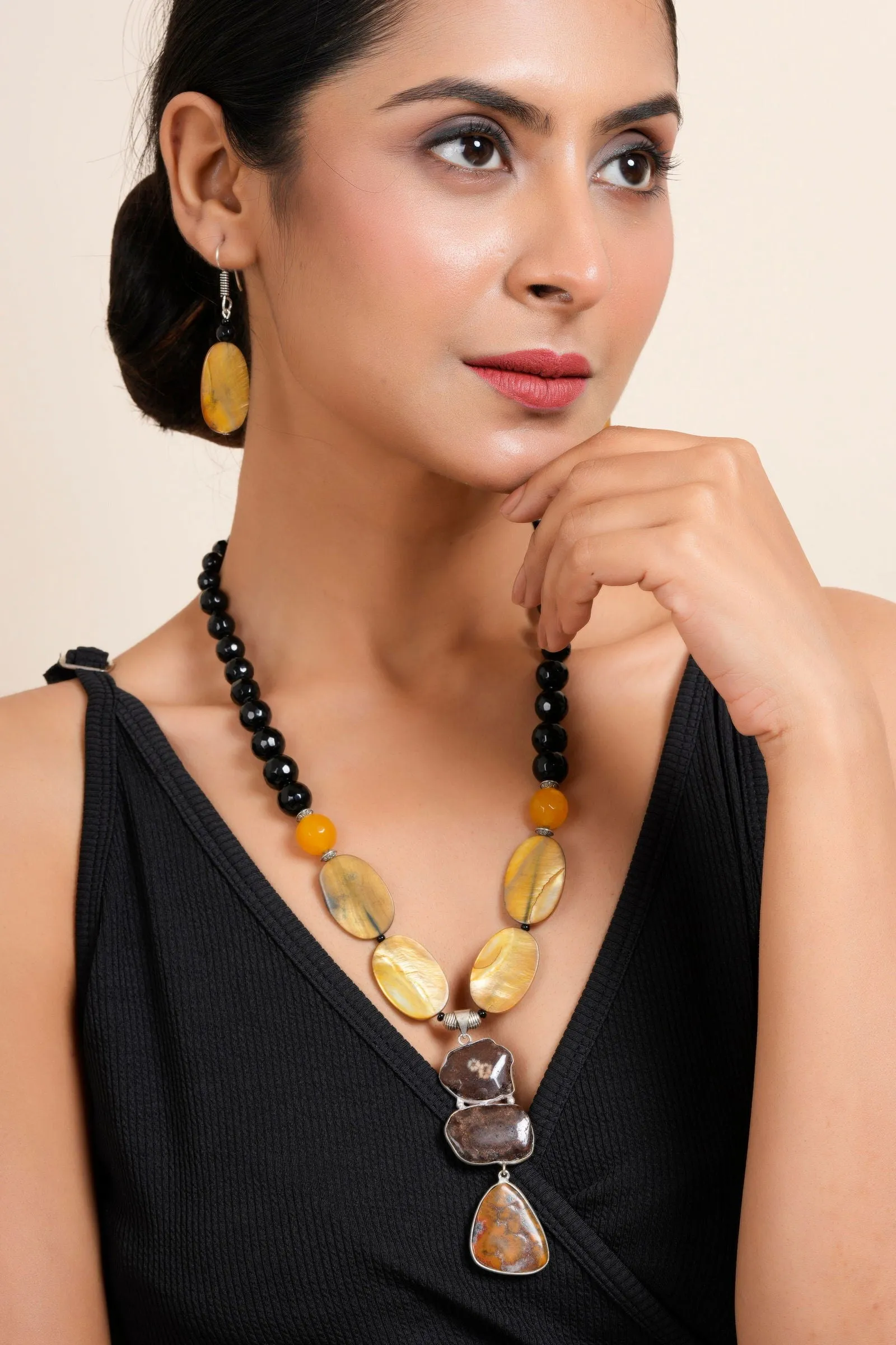 Handmade Semi Precious Brown Black Agate Stone Yellow MOP Necklace With Earrings Jewelry Set