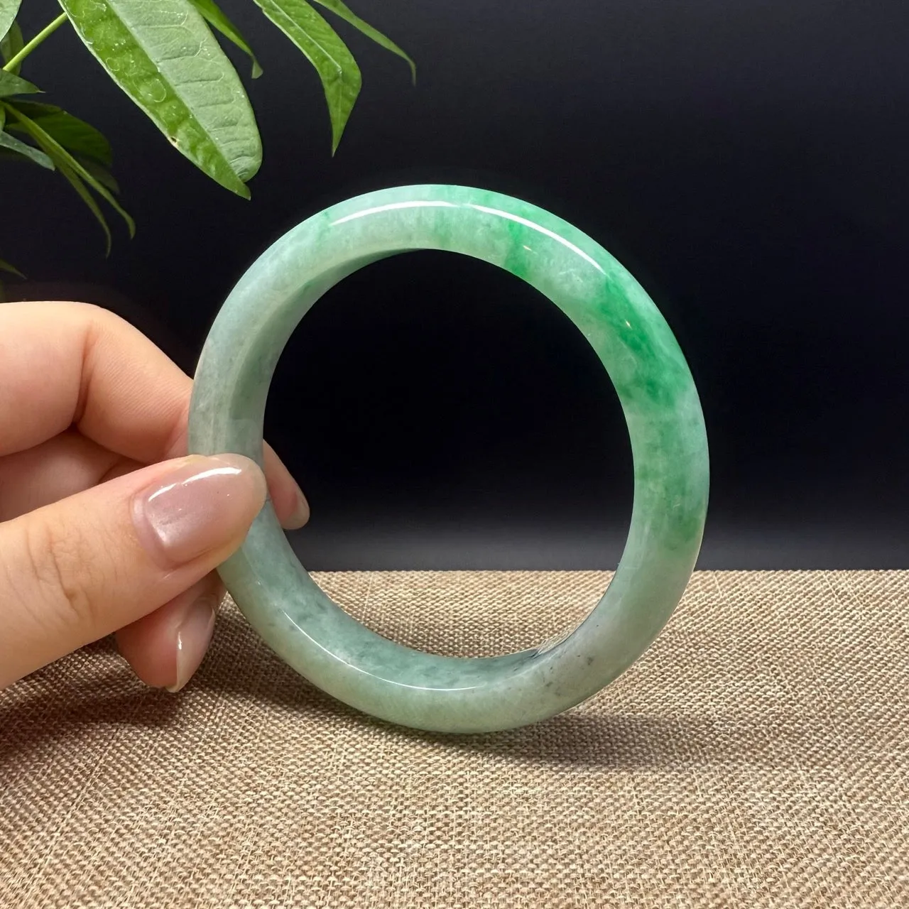 High Genuine Burmese Green Jade Jadeite Bangle Bracelet ( 60.4mm )