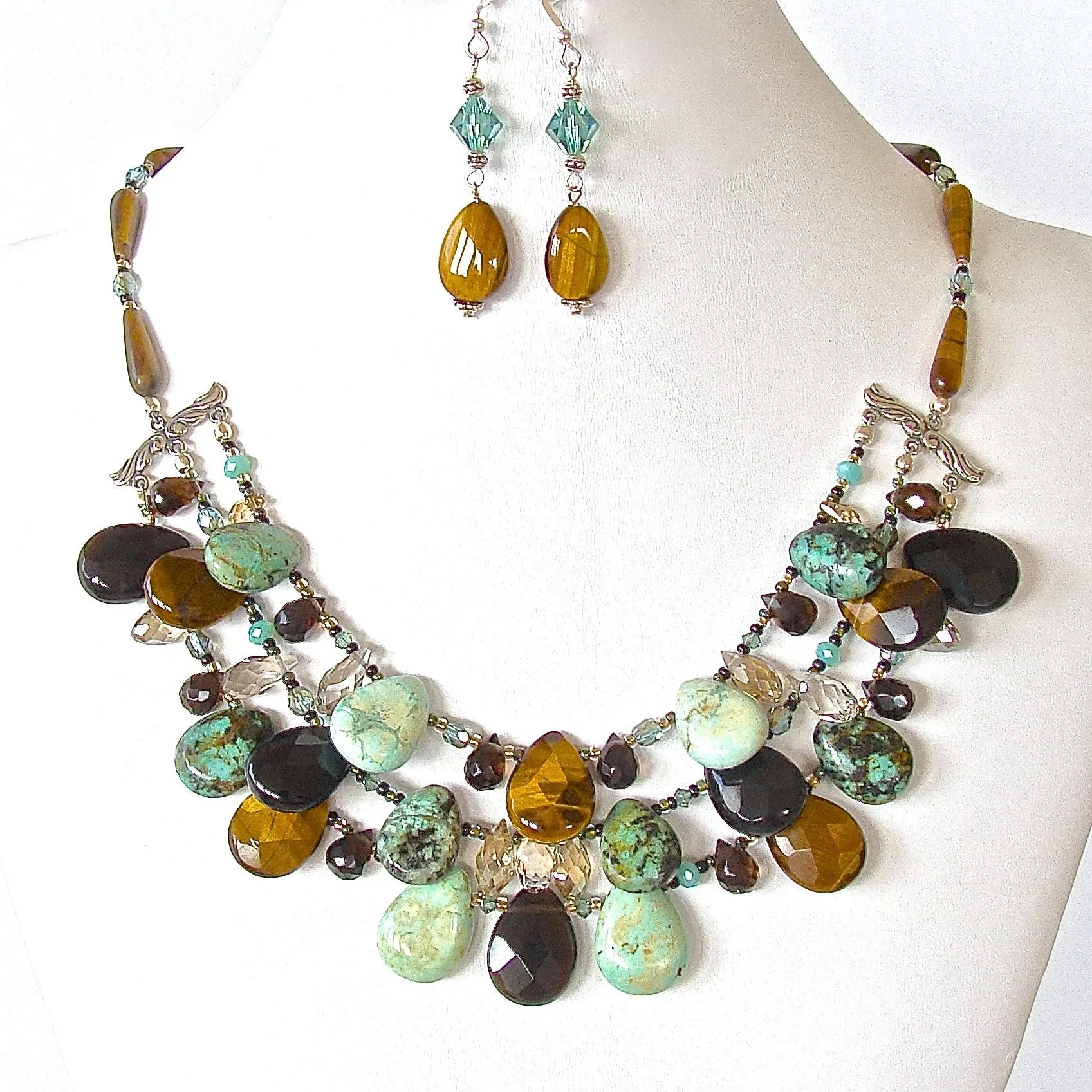 Lynx: Tigers Eye Gemstone Bib Necklace Set