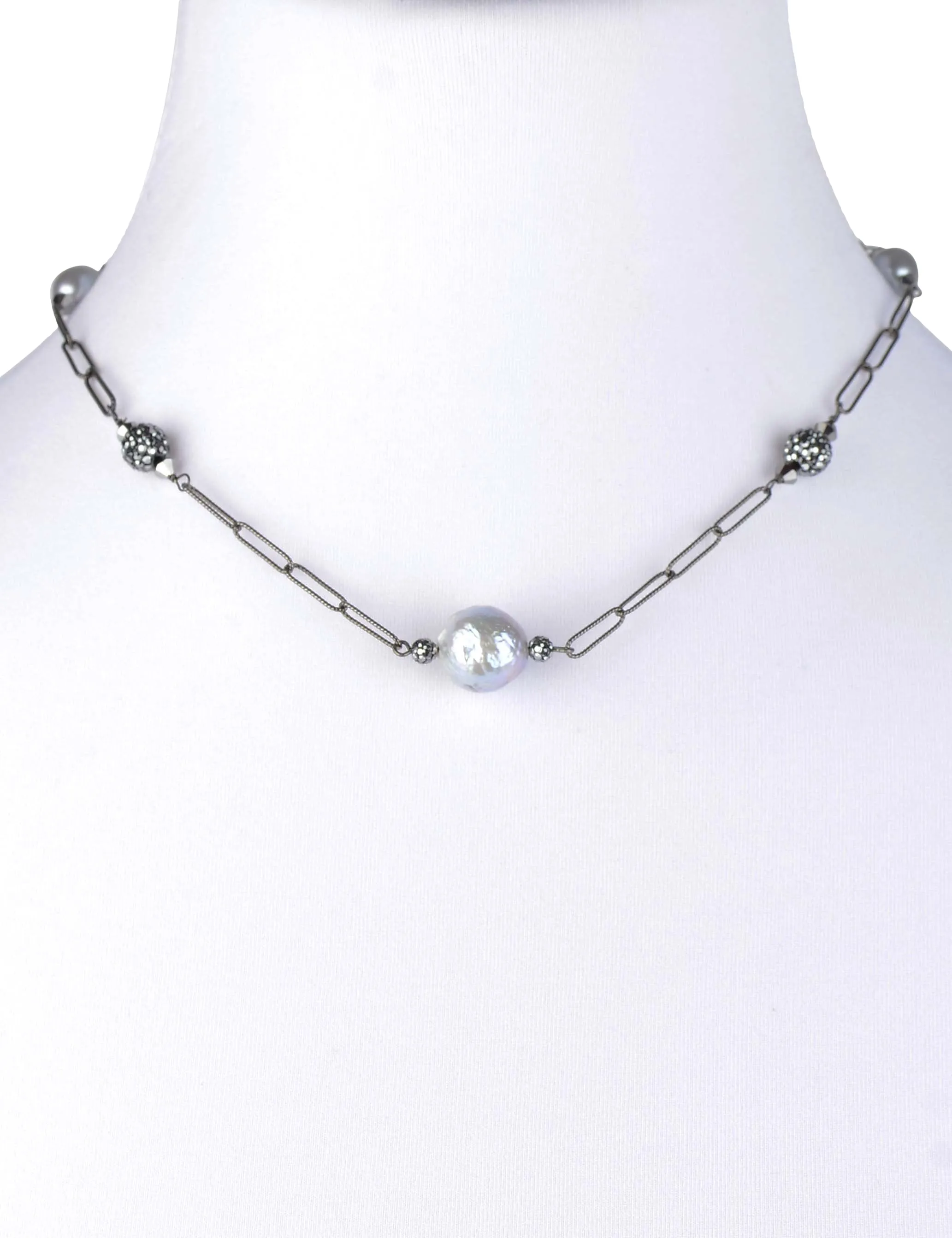 Marguerite Choker