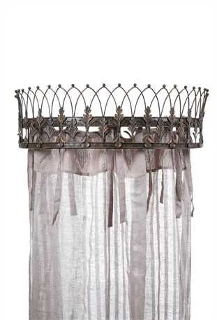 Metal Curtain Crown