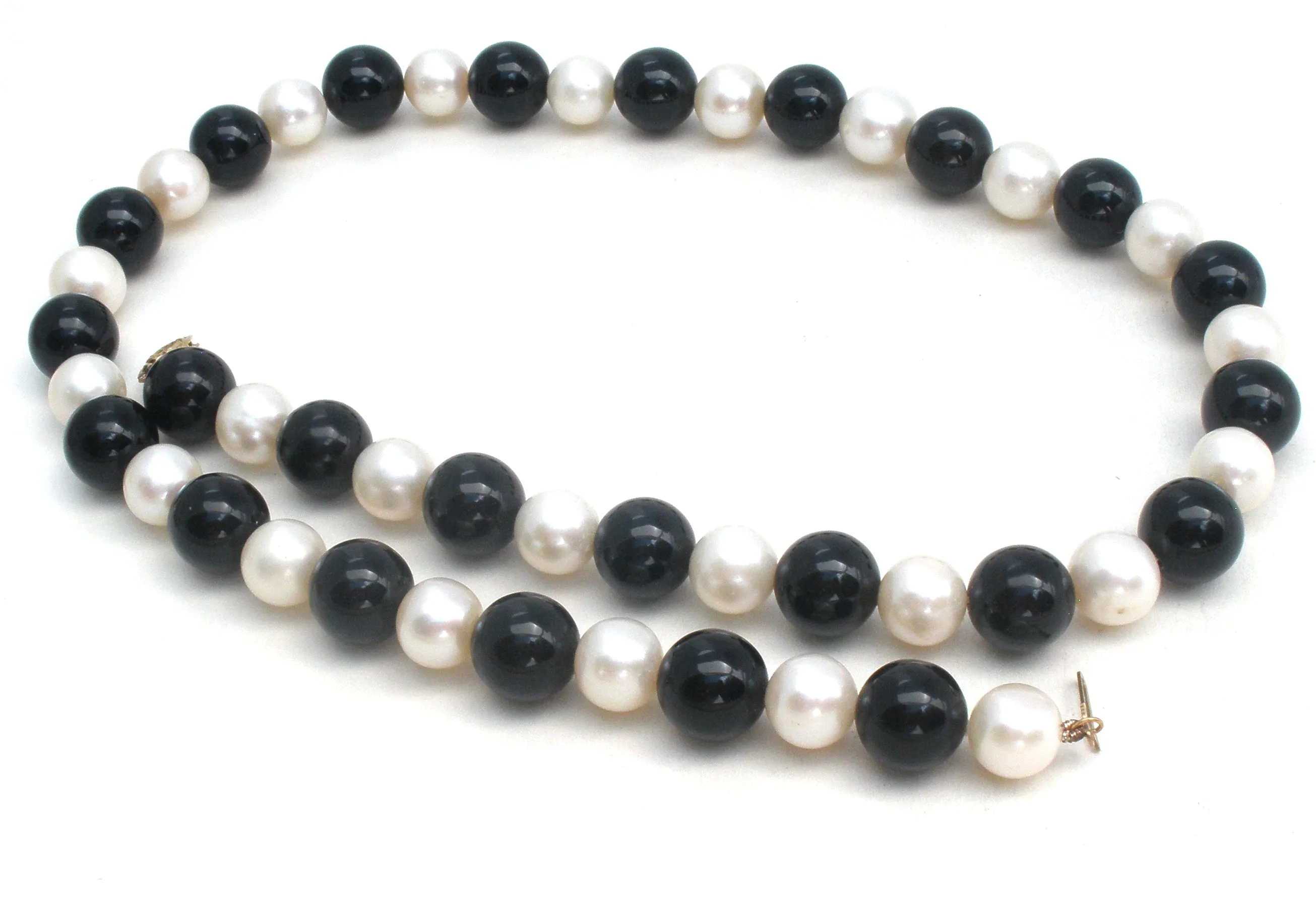 Pearl & Black Onyx Bead Necklace 14K Gold 18"