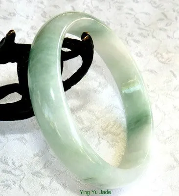 "Ying Yu's Jewelry Box"- Gorgeous Green Vein on White Burmese Jadeite Grade A Jade Bangle Bracelet 55.5mm (BB2570)