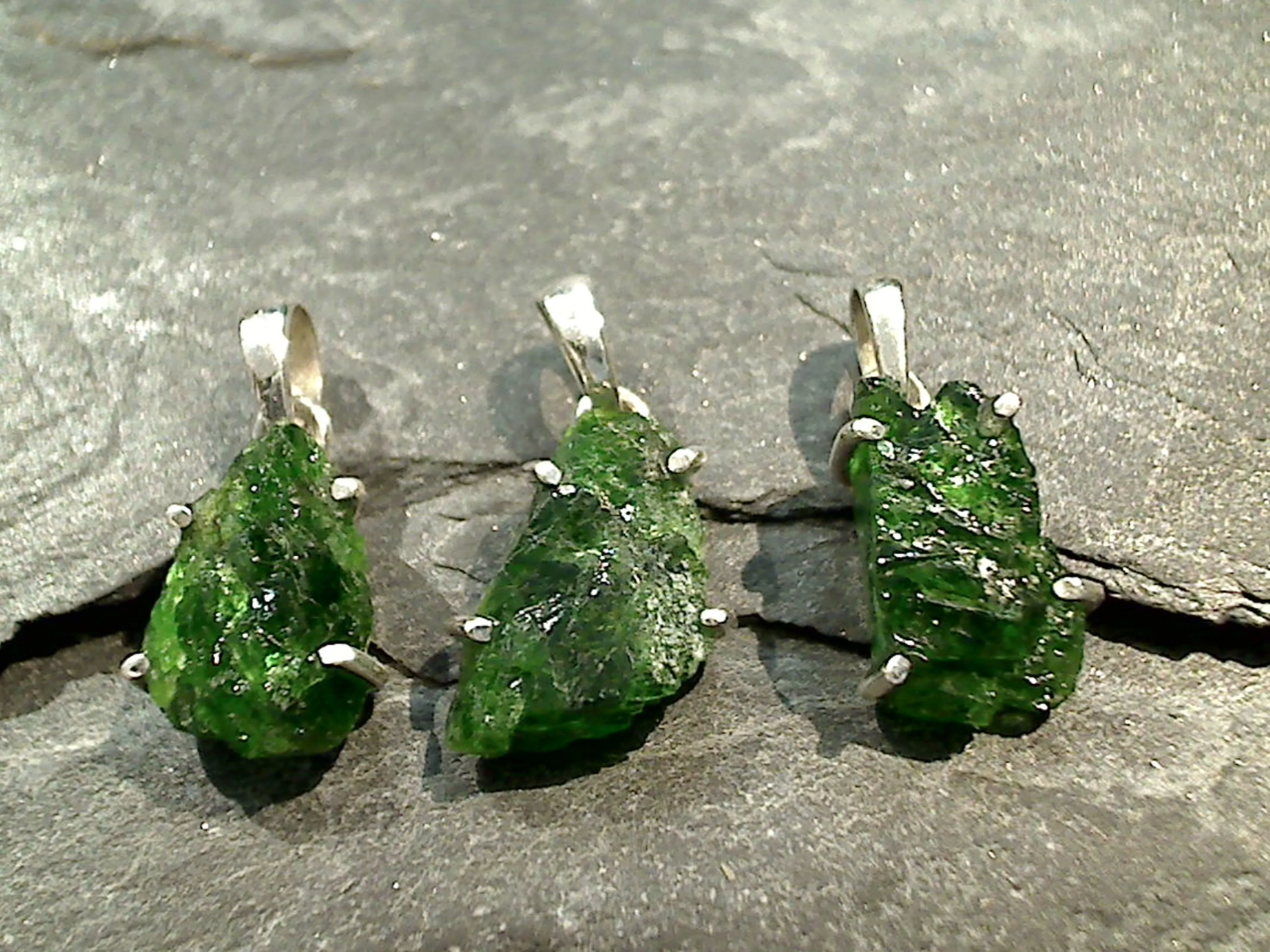 Rough Chrome Diopside, Sterling Silver Small Pendant