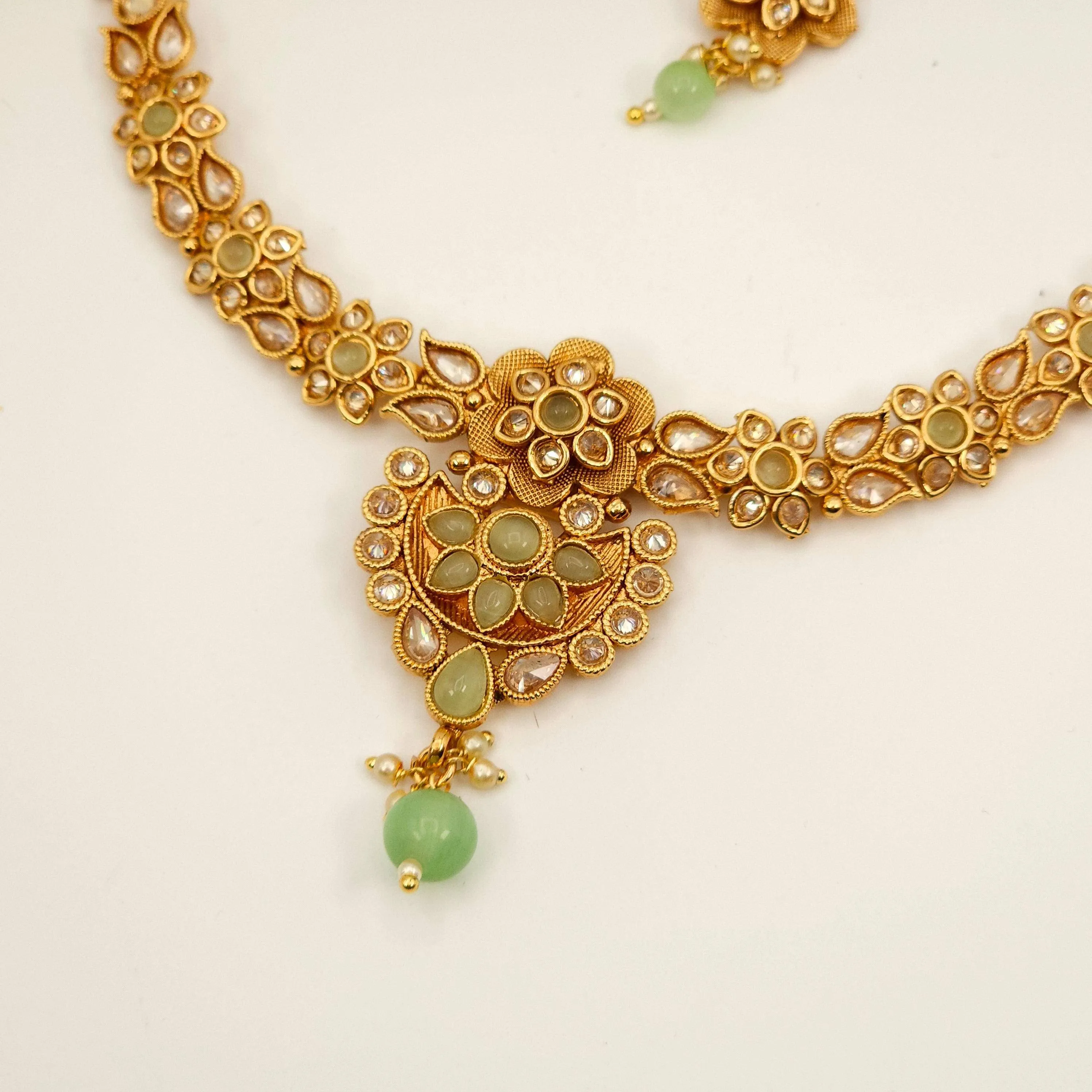 Simran Necklace Set - Available in Three Stunning Colors