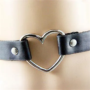 Skinny Heart Collar