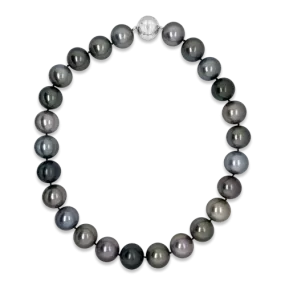 Tahitian Pearl Necklace with White Gold Clasp