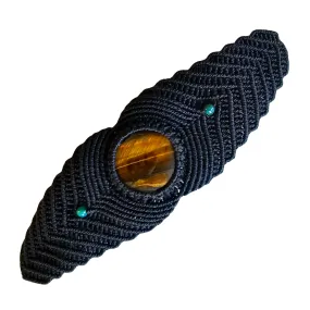 Tiger eye black macrame bracelet - made by artisan from the Peruvian Amazon