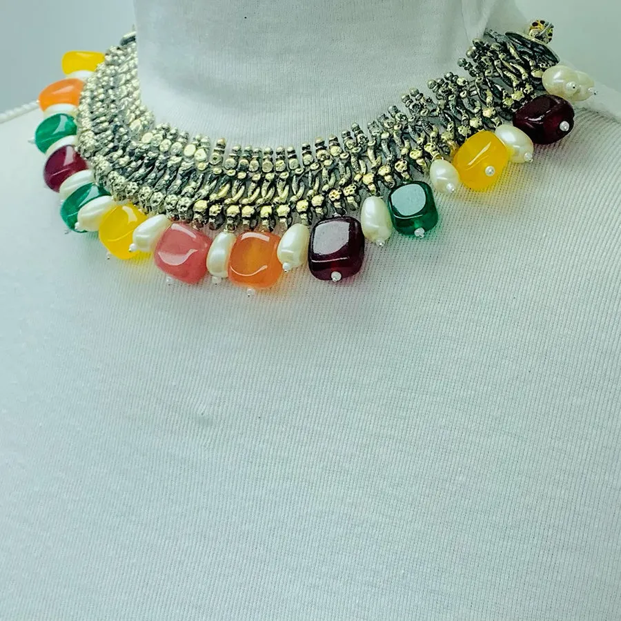 Tribal Multicolor Stones Necklace With Pearls